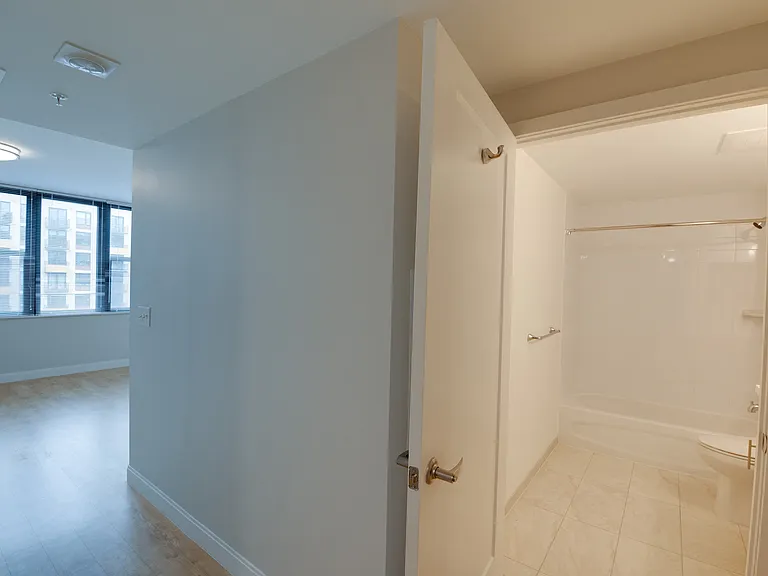 Portner Flats — Photo 5