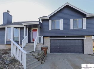 10706 S 17th St, Bellevue, NE 68123