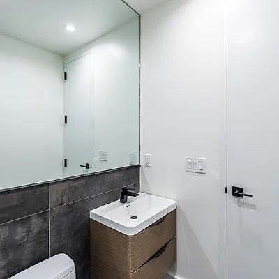 Rented by Nooklyn NYC LLC | media 55