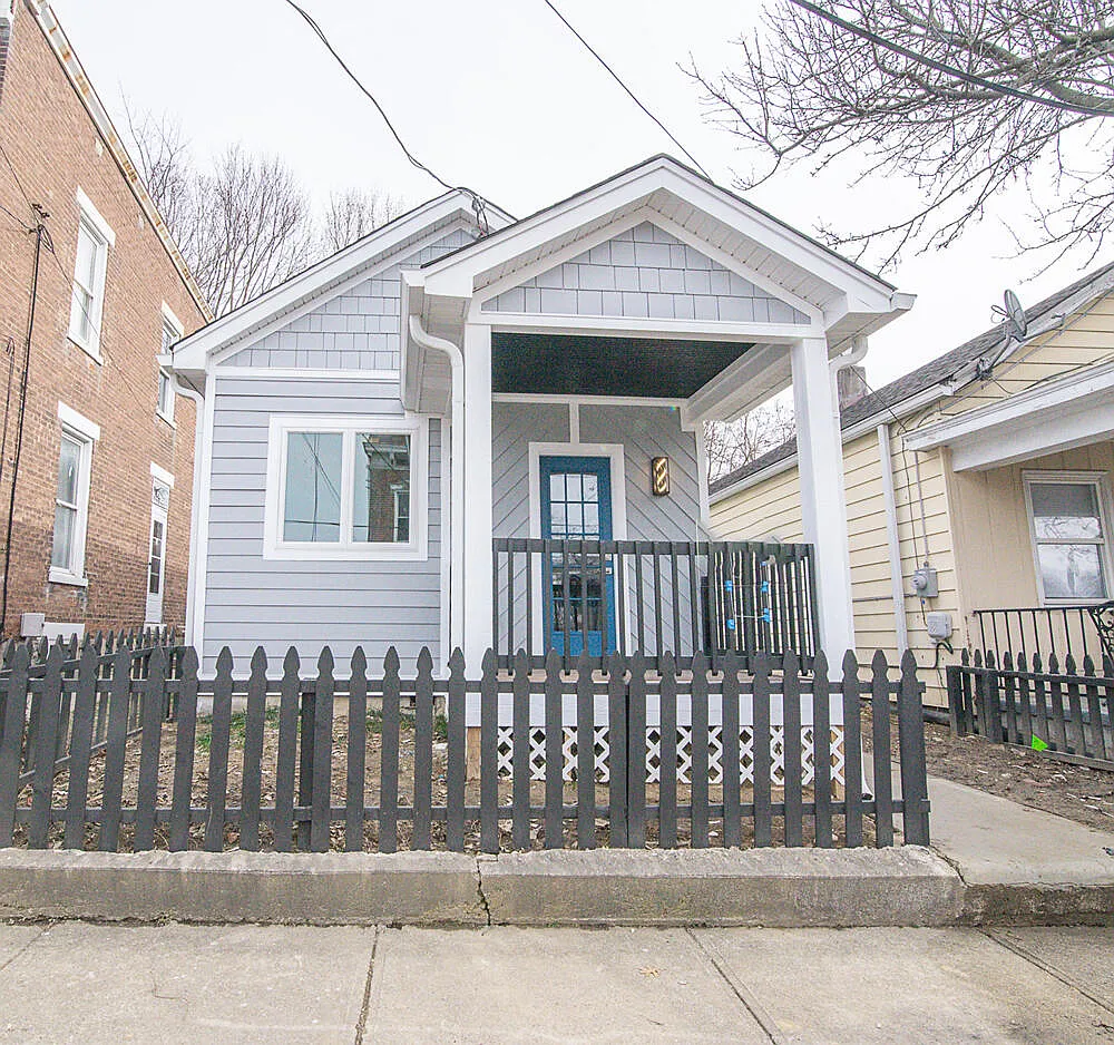 1510 Kavanaugh St photo 1