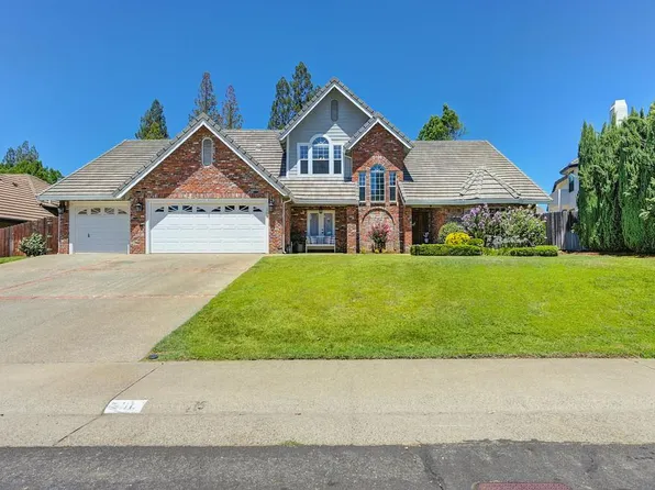 200 Lost Creek Dr, Folsom, CA 95630