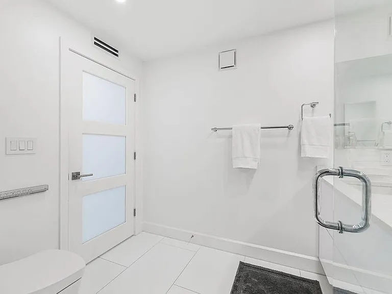 545 S Fort Lauderdale Beach Blvd #1703-1704 — Photo 21