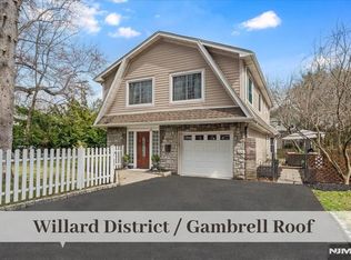 625 Barnett Pl, Ridgewood, NJ 07450