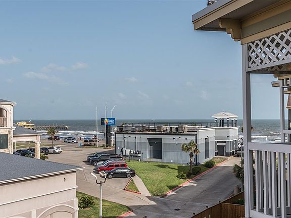 3rd image of 6300 Seawall Blvd