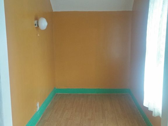4th image of 601 Goodyear Ave