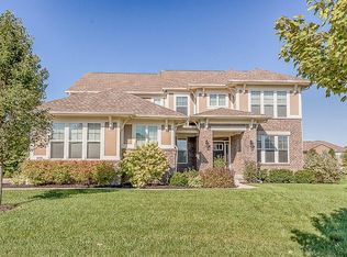 6484 Concord Dr, Zionsville, IN 46077