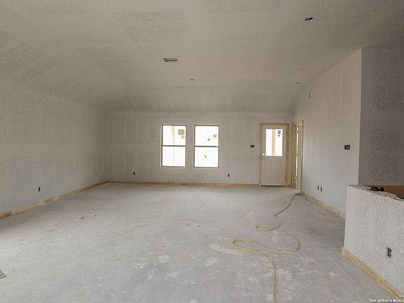 3rd image of 21057 Jordans Ranch Way