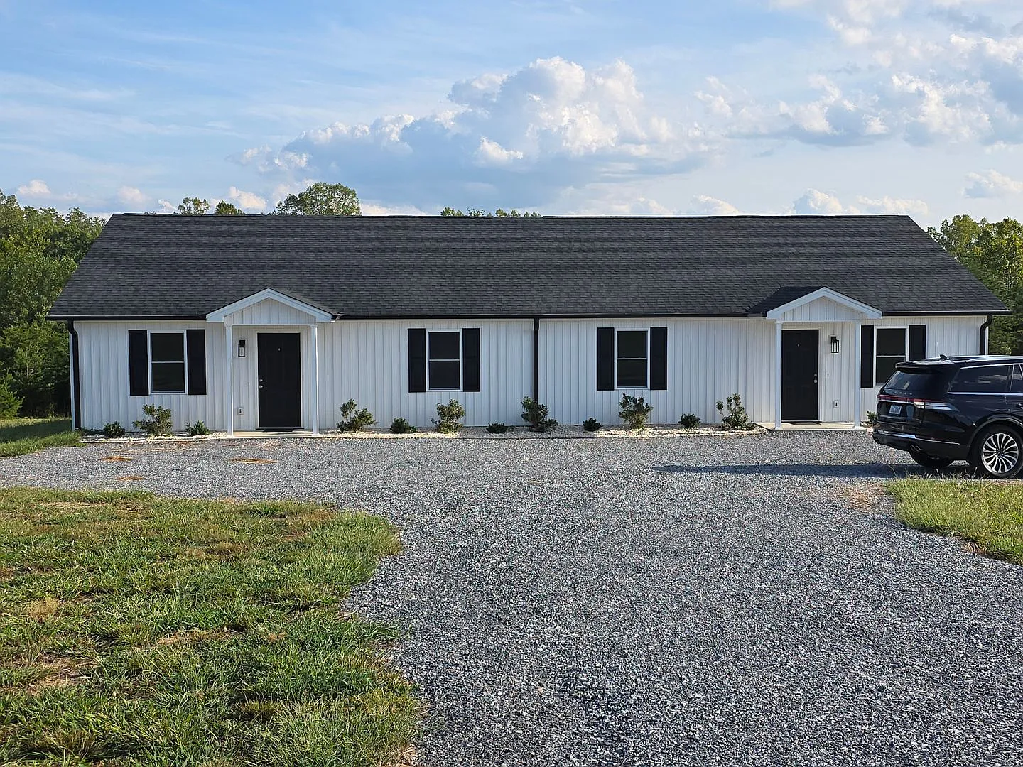 2266 Smith Mountain Lake PW — Photo 3