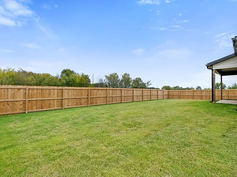 4805 SW Scarlet Oak St — Photo 30