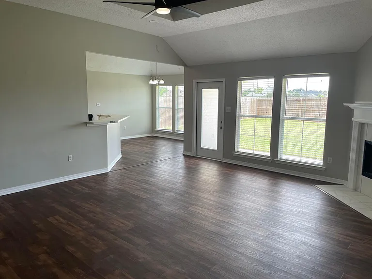26 Tuscany Dr — Photo 4