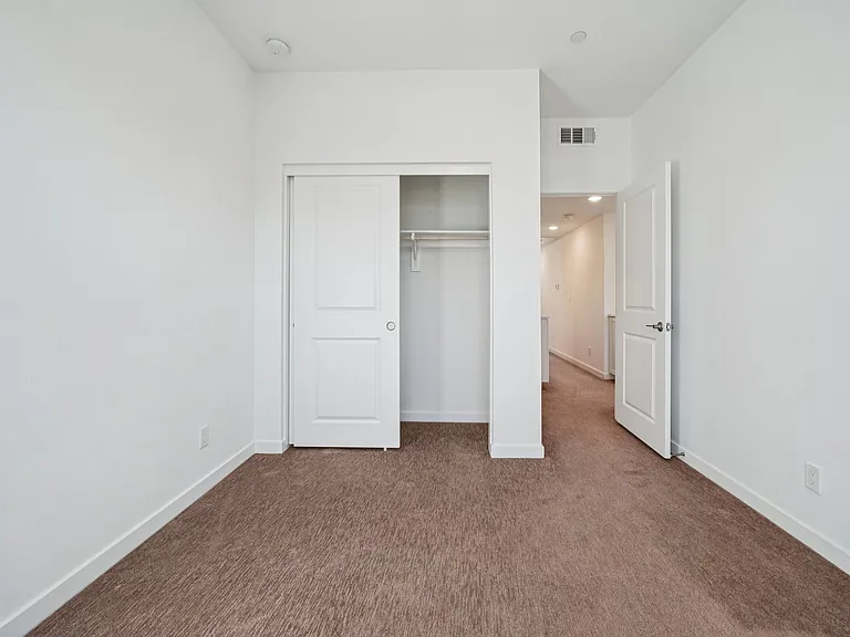 11048 Luminate Dr — Photo 21