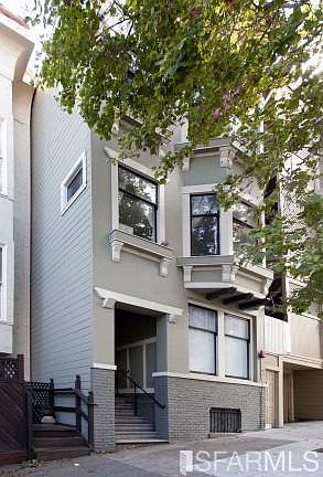 4th image of 91 Henry St