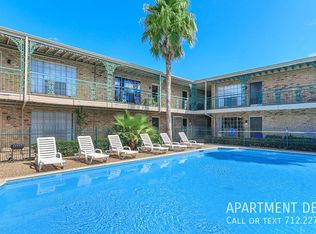 5926 Beverly Hill St #648, Houston, TX 77057