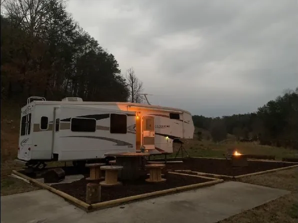 1009 Franklin Ln #1, Sevierville, TN 37876
