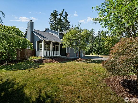 3rd image of 21614 95th Avenue Ct E
