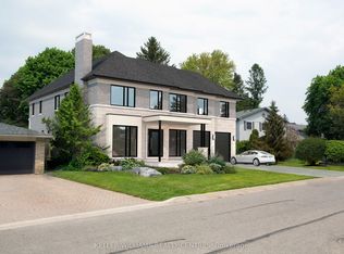 10 Hawthorne Ln, Aurora, ON L4G3K7