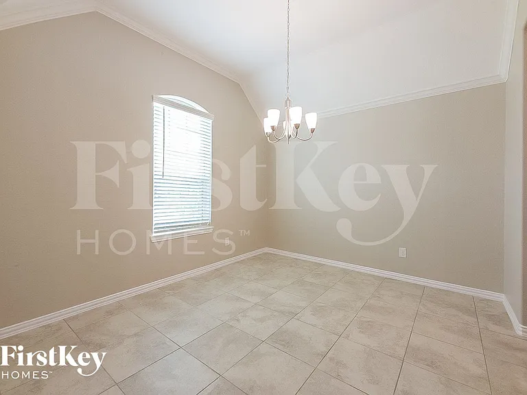 4334 Parkview Terrace Ln — Photo 6