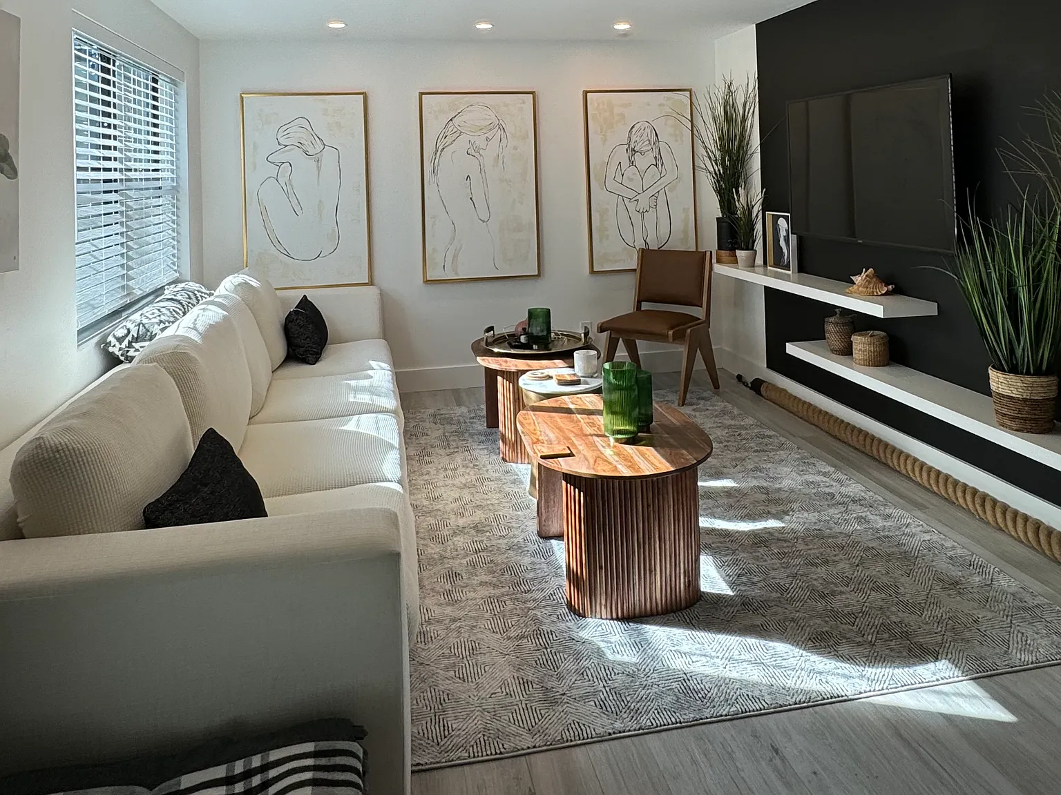 1215 E Broward Blvd — Photo 1