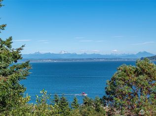 2176 Aurora Court, Oak Harbor, WA 98277