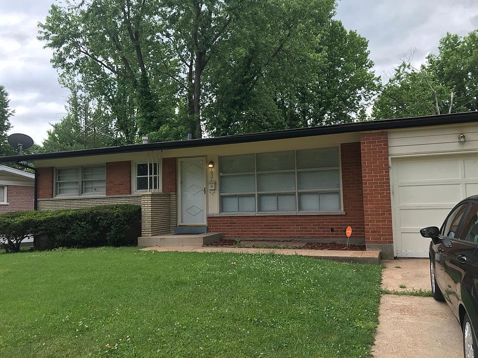 1st image of 9637 Newton Dr