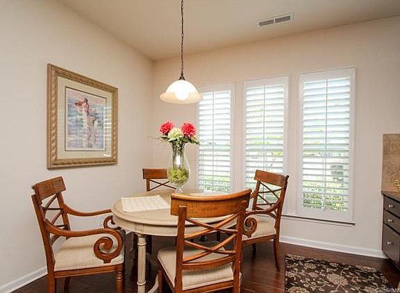 4th image of 3024 Voyageurs Way