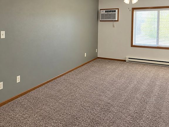 2nd image of 155 Fredonia Ave APT 6