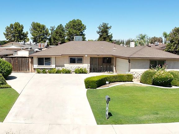 2nd image of 2113 Westminster Dr