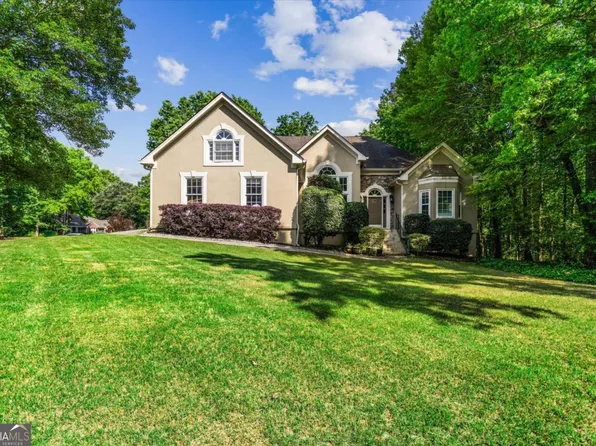 1694 Peachcrest Ct, Lawrenceville, GA 30043