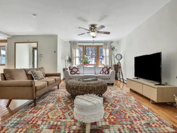 114 Hawleys Corners Rd, Lloyd, NY 12528