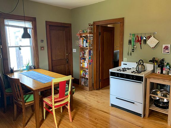 5th image of 1655 N Arlington Pl