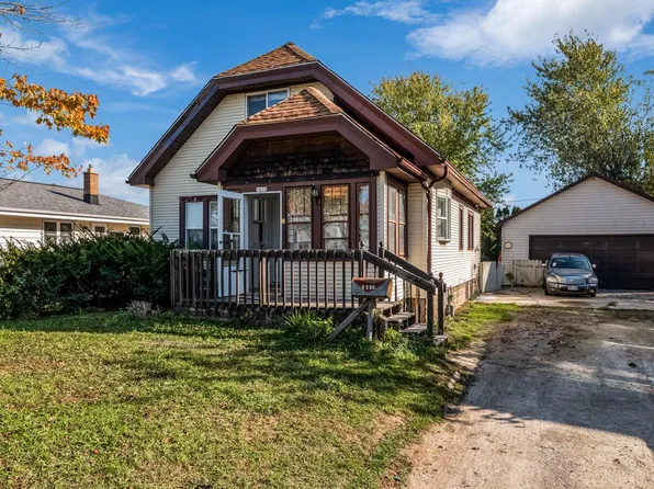 5610 S Disch AVENUE, Cudahy, WI 53110