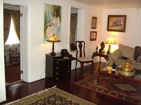 3rd image of 680 W Bel Air Ave
