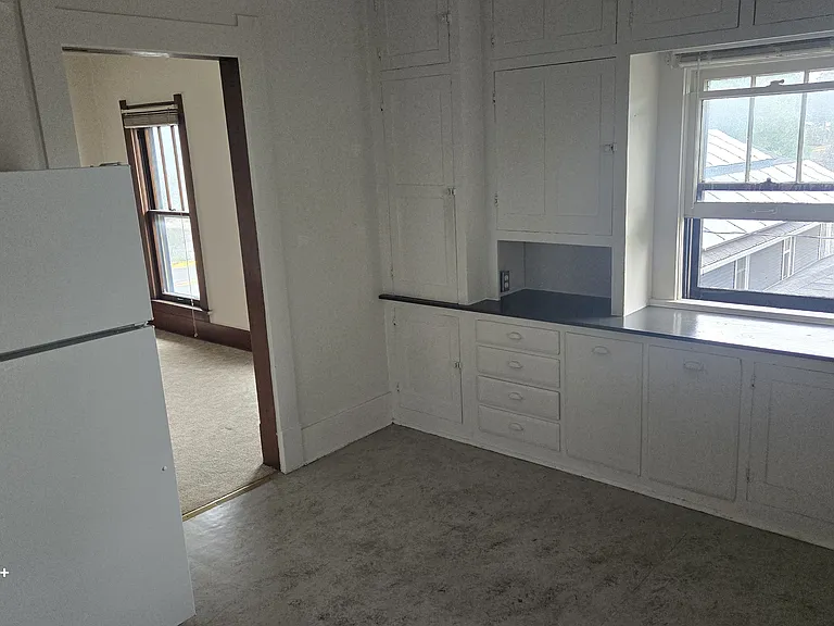 607 S 9th St #1 — Photo 5