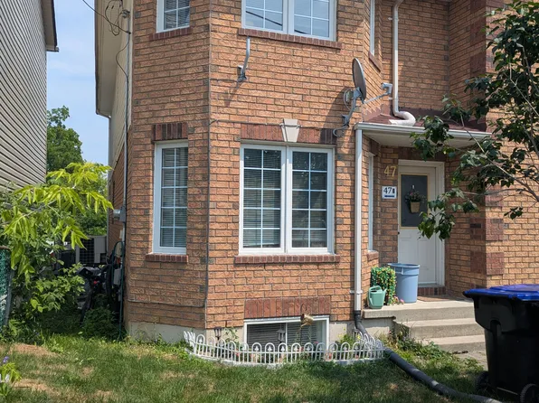 47B Drury St, Bradford West Gwillimbury, ON L3Z 1W9