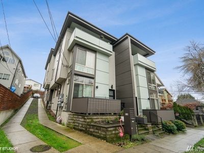 918 Martin Luther King Jr Way S UNIT E, Seattle, WA, 98144