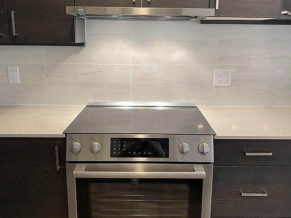 4th image of 11903 NE 128th St #422
