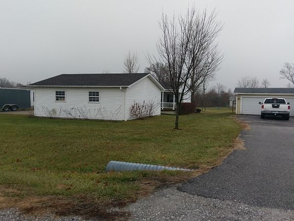 2nd image of 2324 E Northwood Dr
