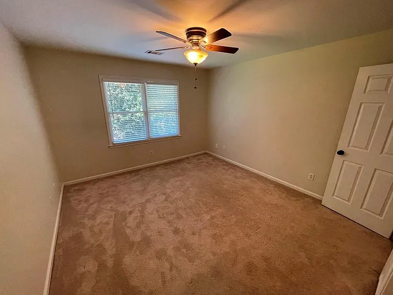 510 Stonebrook Farms Dr — Photo 35