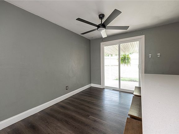 4th image of 701 Millers Ln