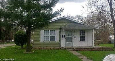 1st image of 617 Stanford Ave