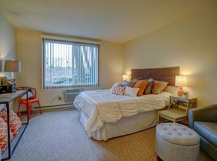 University Bay, Madison, WI 53726