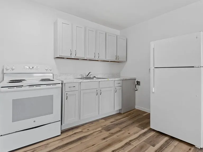 2216 Memorial Pkwy NW #B1 — Photo 7