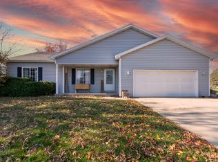 116 S Pintail Ln, Downs, IL 61736