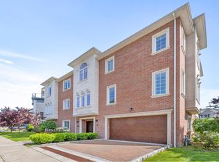 222 Columbia Ave, Fort Lee, NJ