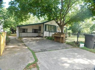 250 Aldama, San Antonio, TX 78237