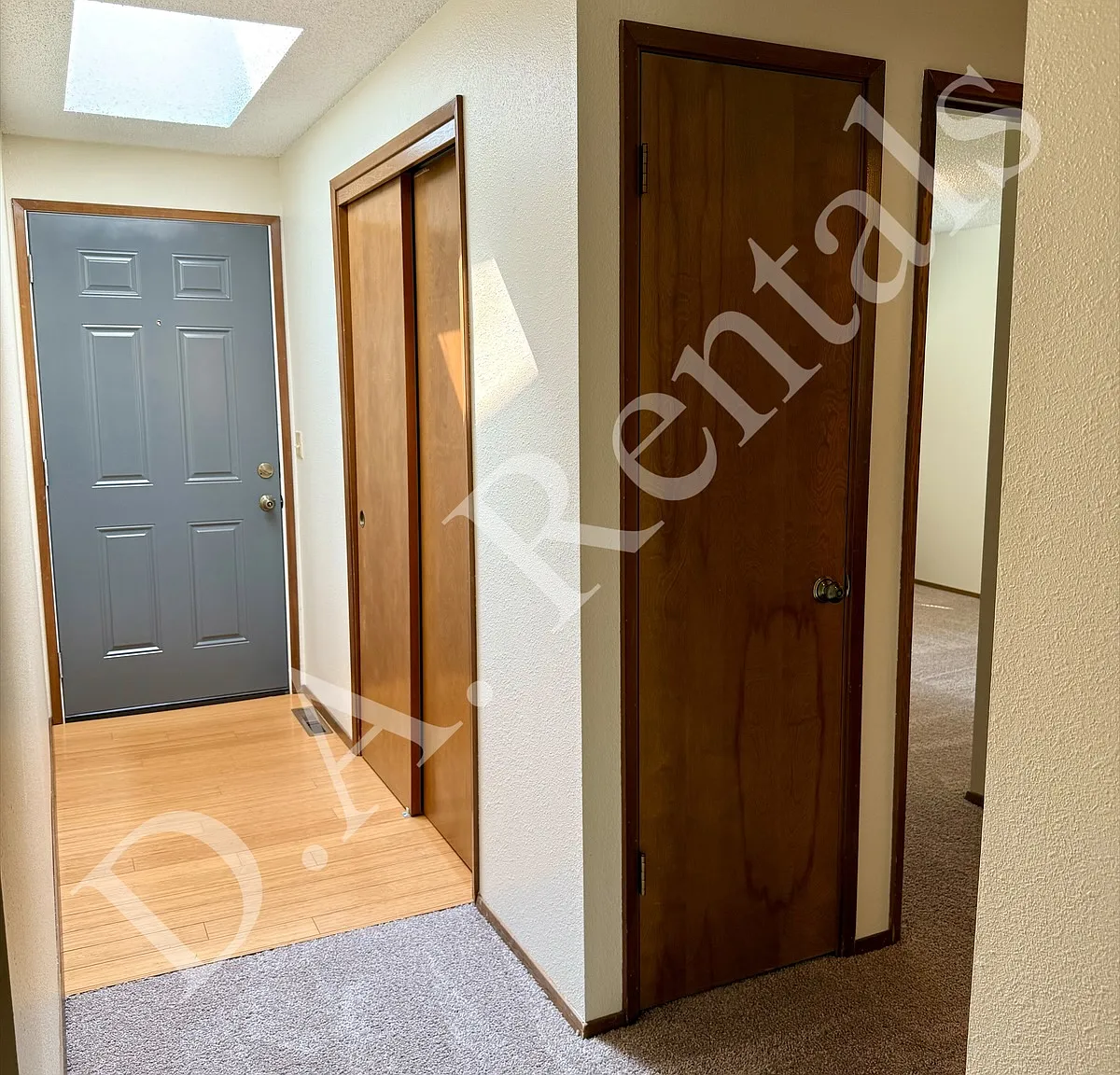 3210B Mayfair Dr SW — Photo 2