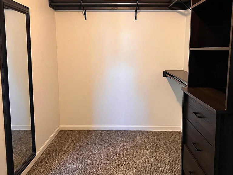 3310 Chapel Hill Dr W — Photo 23