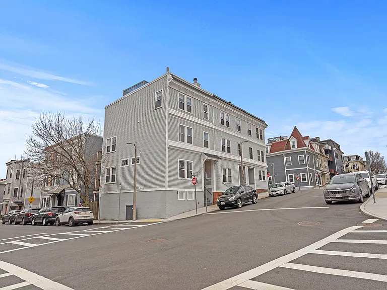 52 H St #2 — Photo 3
