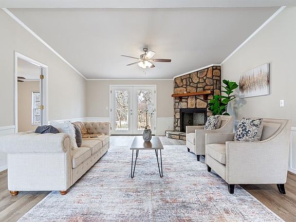 4th image of 10501 Johnson Hollow Rd