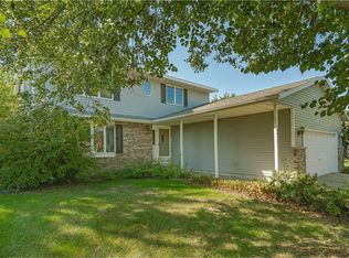 4412 Newcastle Ln NW, Rochester, MN 55901